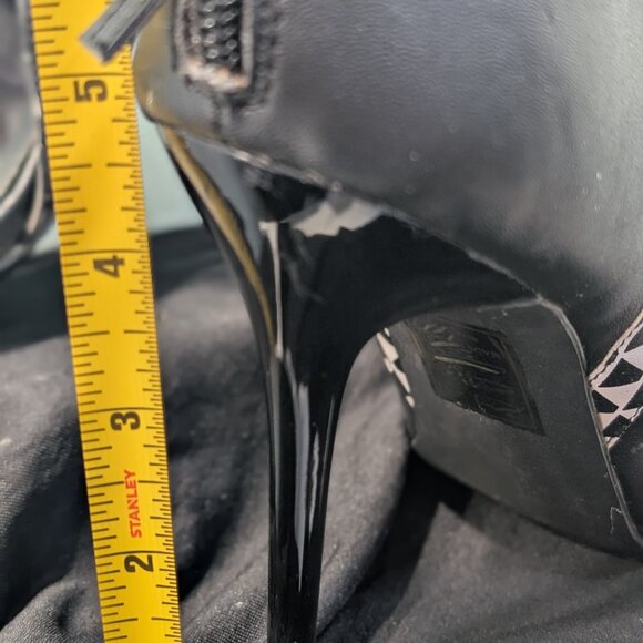 Paper Fox Kit Black and White Heels - Picture 4 of 11